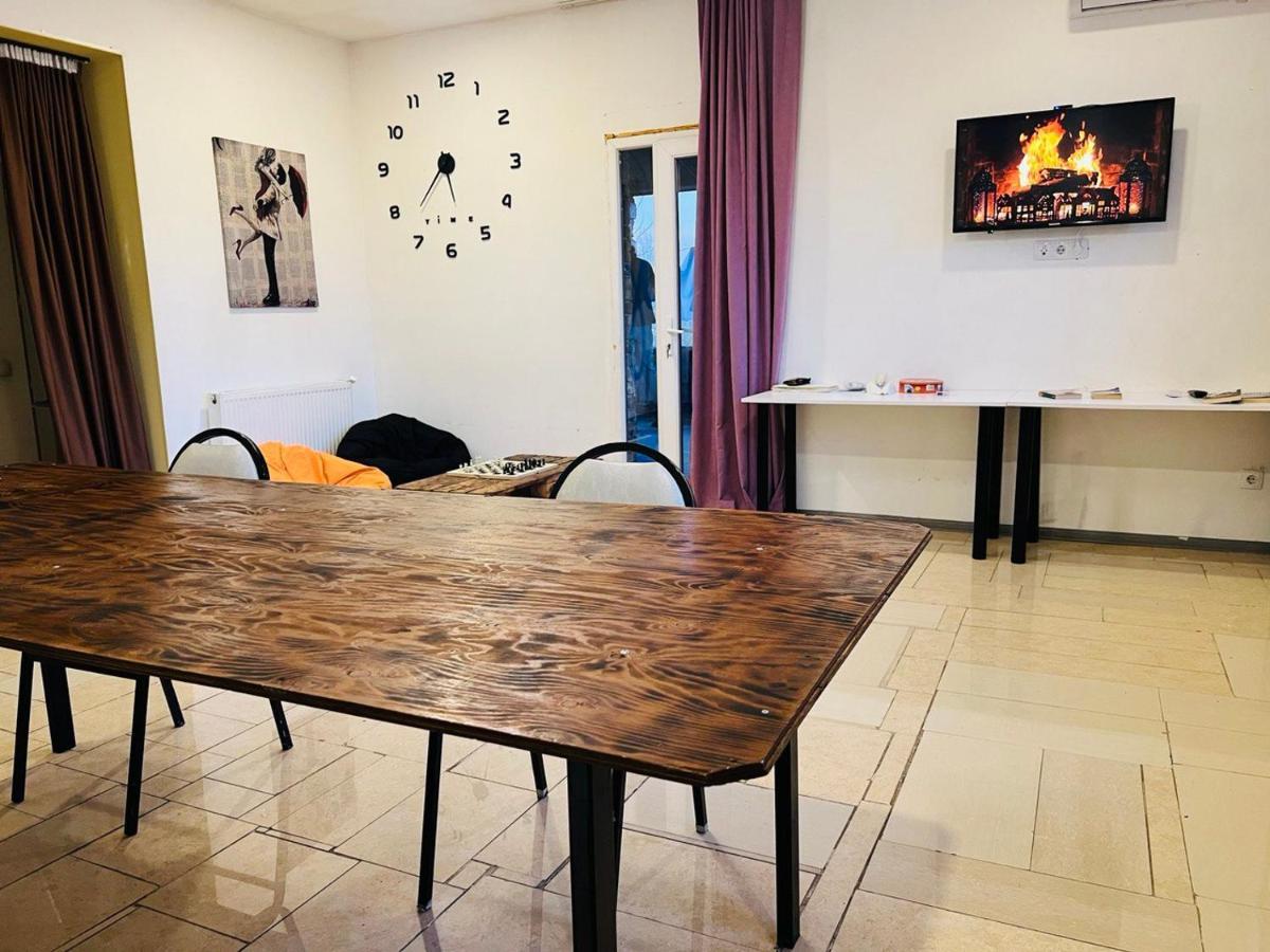 Sunny Hostel Tbilissi Extérieur photo
